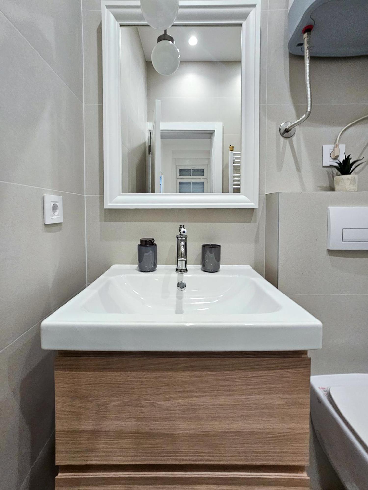 Ferienwohnung Easy Life Belgrad Exterior foto
